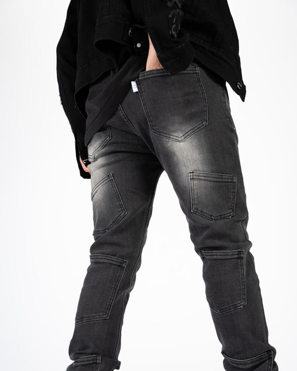 Pheelings “emotionally numb” flare stack denim(black)