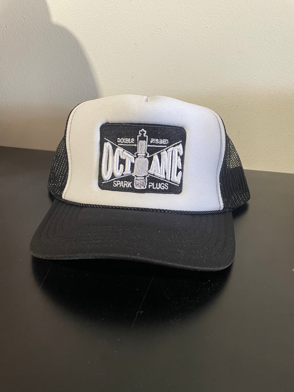 Octane spark plug trucker hat(black/white)